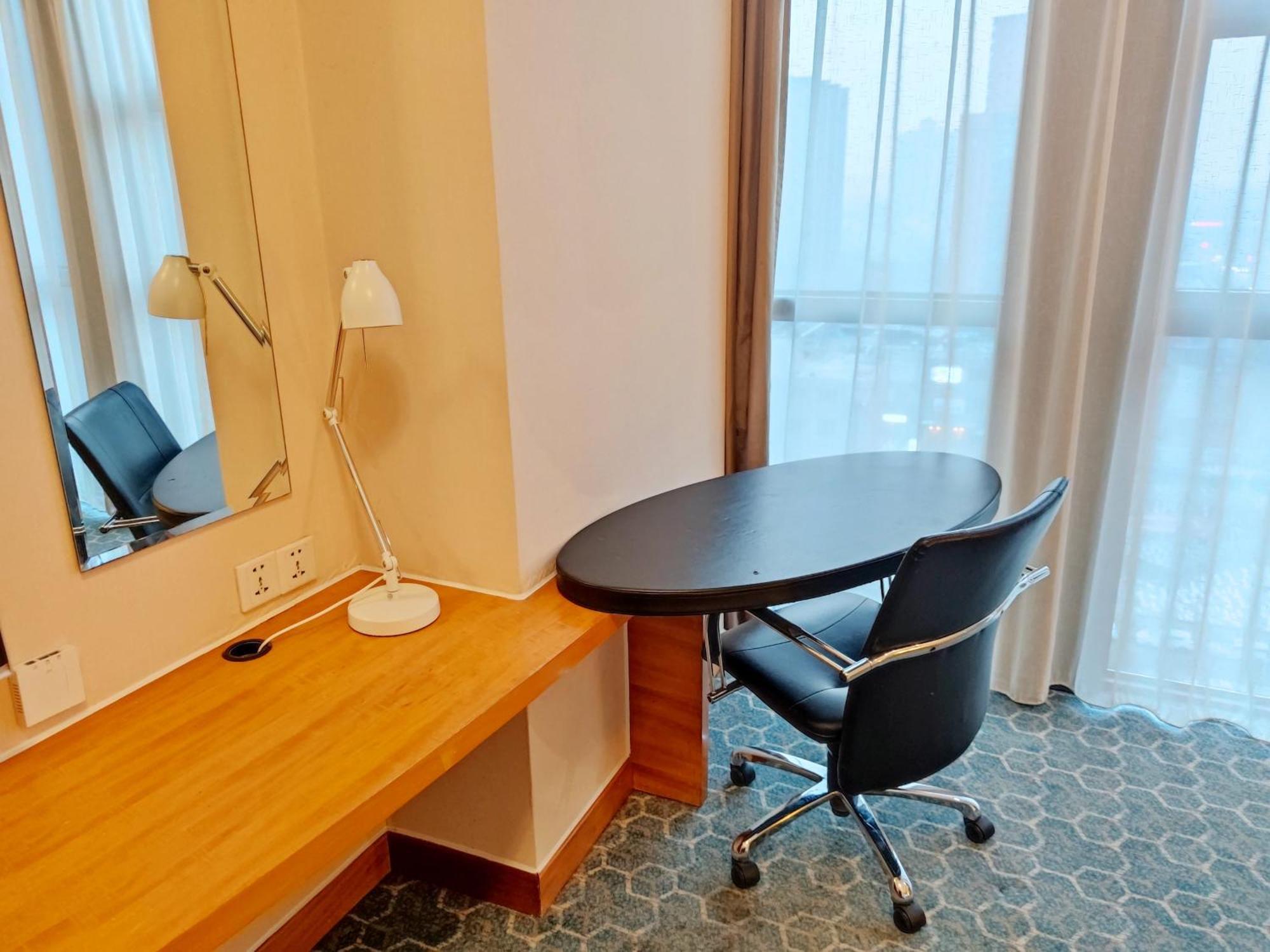 Holiday Inn Express Beijing Huacai By Ihg المظهر الخارجي الصورة